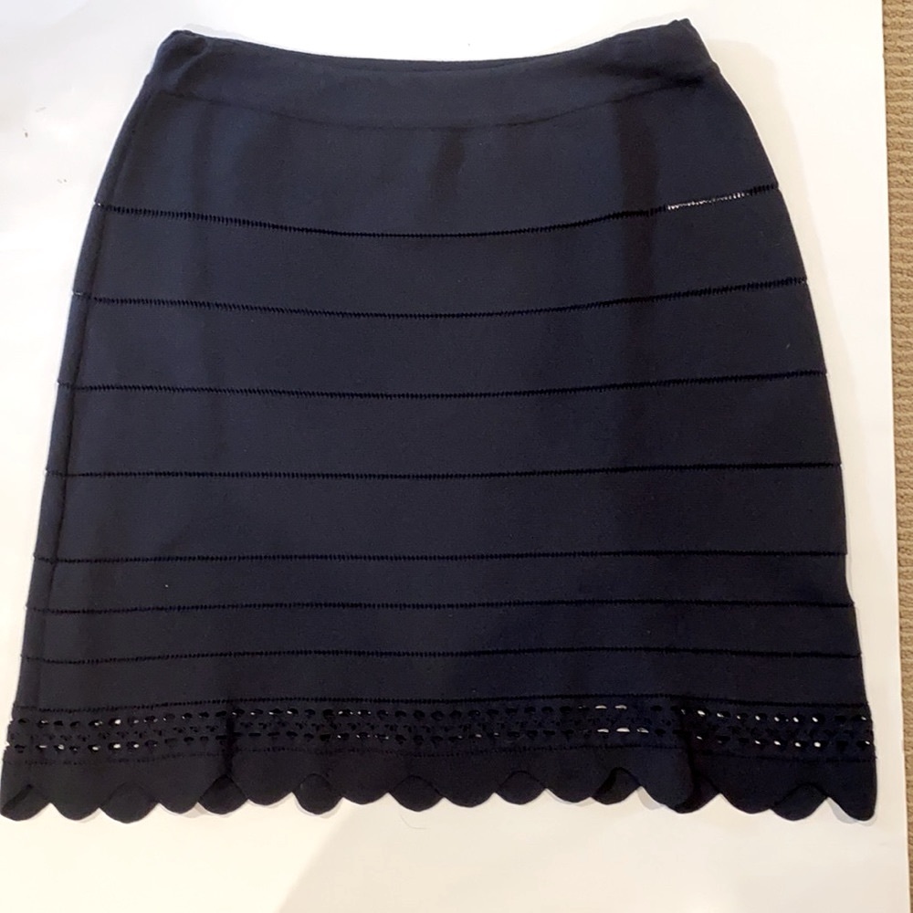 CHLOE DARK NAVY KNIT ICONIC SCALLOPED SKIRT WITH OPENED AREAS